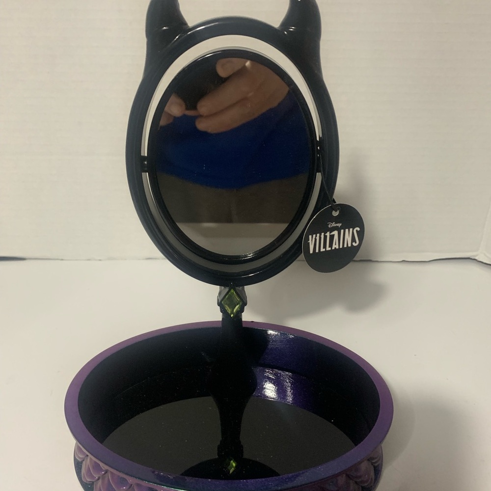 Bath & Body Works Disney Villains Maleficent Vanity